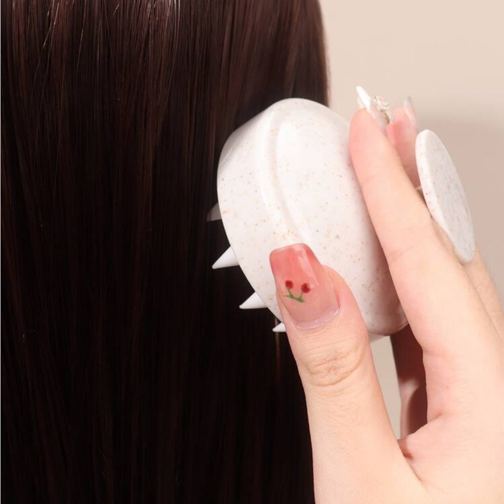 Shampoo Comb Scalp Massager 🧖♀️ - Picture 3 of 4
